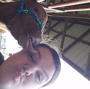 Meet your Posher, Tori